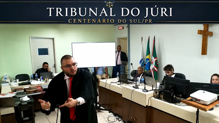 Assistir: como Marcelo Jacomossi defende seus clientes